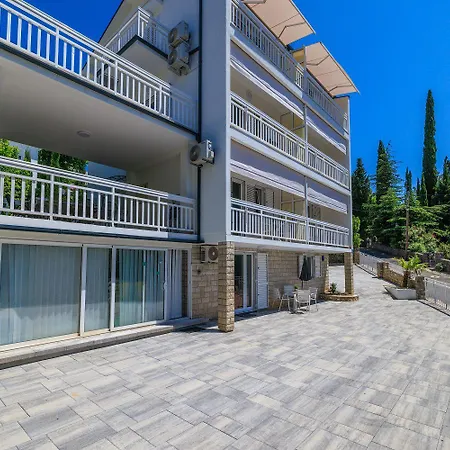 Helles Nur 300 Meter Zum Mit Meerblick, Grillplatz, Waschmaschine * Dramalj