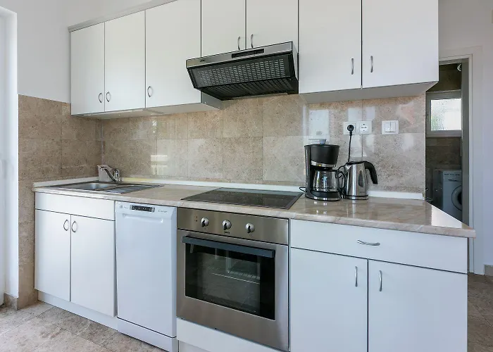 Apartamento Helles Nur 300 Meter Zum Mit Meerblick, Grillplatz, Waschmaschine