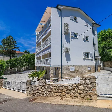 Helles Nur 300 Meter Zum Mit Meerblick, Grillplatz, Waschmaschine * Dramalj