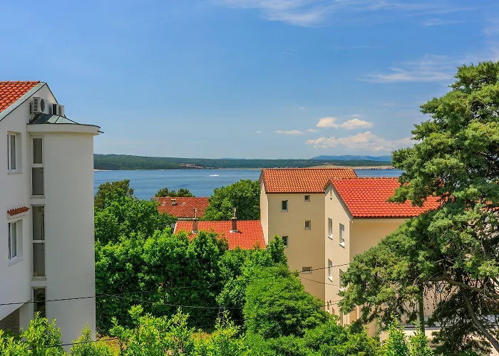 Helles Nur 300 Meter Zum Mit Meerblick, Grillplatz, Waschmaschine Apartment Dramalj